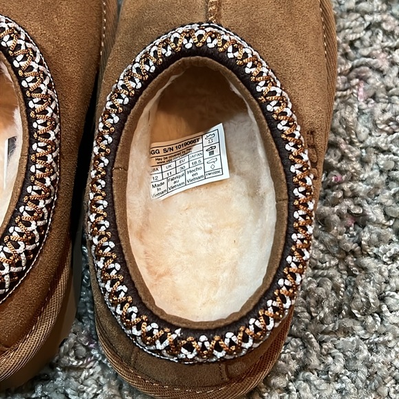 NEW Girls UGG Tasman II Size 12T - Picture 4 of 8